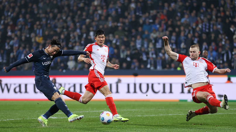 波鸿比分领先,掌控场上局势取胜 波鸿比分领先,掌控场上局势取胜